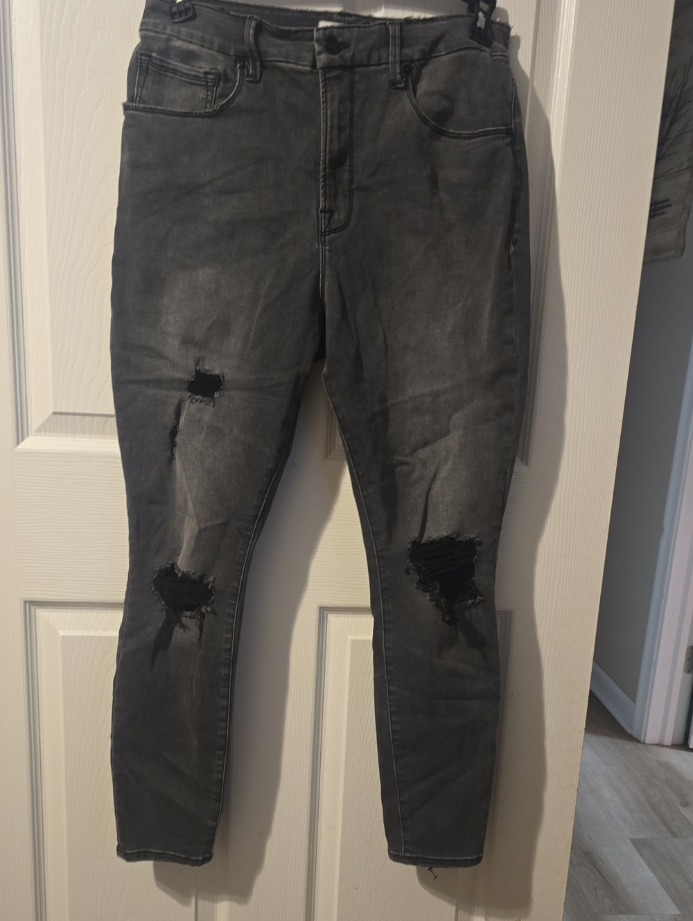 Good American Black-Grey Skinny Ripped Jeans
